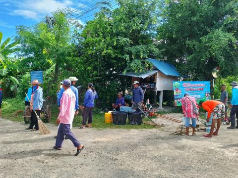 โครงการพัฒนาระบบสุขาภิบาลในโรงเรียนและชุมชน