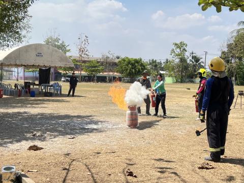 ร่วมซ้อมแผนอัคคีภัยในสถานศึกษา