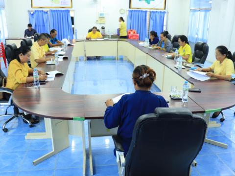 ประชุมคณะกรรมการช่วยเหลือประชาชน