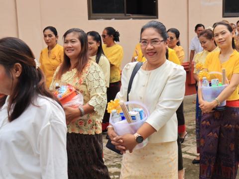 ถวายเทียนพรรษา และเวียนเทียน เนื่องในวันอาสาฬหบูชาและวันเข้าพรรษา