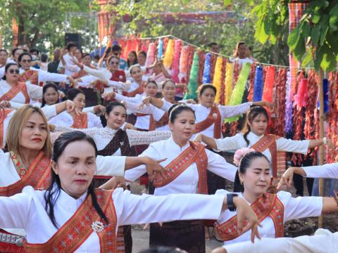 งานประเพณีขึ้นเขาหลุบ ประจำปี 2568
