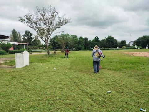 ปรับภูมิทัศน์บริเวณสนามกีฬาโรงเรียนบ้านถาวร