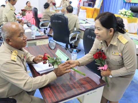 ประชุมสภาเทศบาล ฯ ครั้งแรก