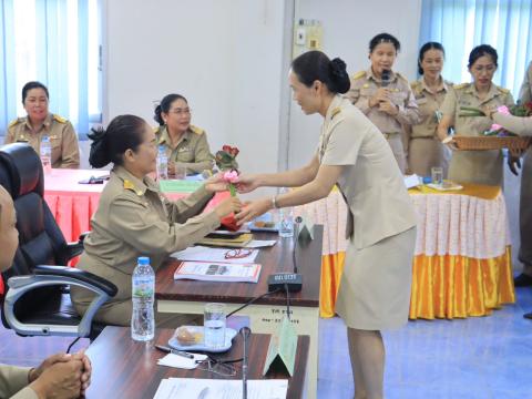 ประชุมสภาเทศบาล ฯ ครั้งแรก