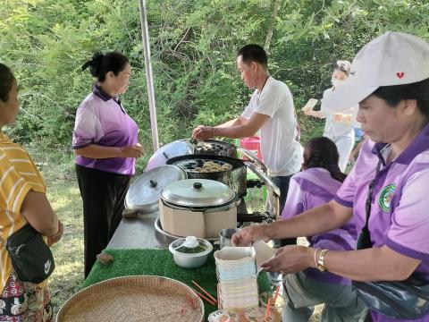 ร่วมเป็นเจ้าภาพโรงทาน #ขนมครก ในงานผ้าป่าสามัคคี