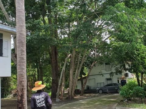 ปรับปรุงภูมิทัศน์รอบๆบริเวณโรงพยาบาลส่งเสริมสุขภาพตำบลถาวร