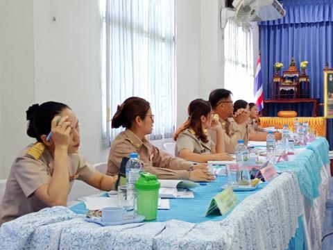 ประชุมสภาเทศบาลตำบลถาวร