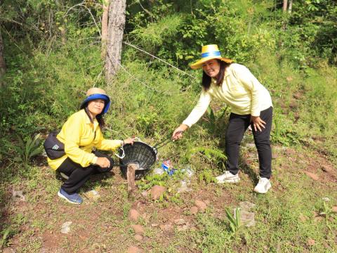 กิจกรรมโครงการบริหารจัดการขยะในพื้นที่ป่าชุมชน