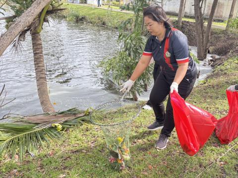 จัดกิจกรรม big cleaning day