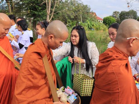 วันคล้ายวันพระราชสมภพ พระบาทสมเด็จพระบรมชนกาธิเบศร มหาภูมิพลอดุลยเดชมหาราช บรมนาถบพิตร