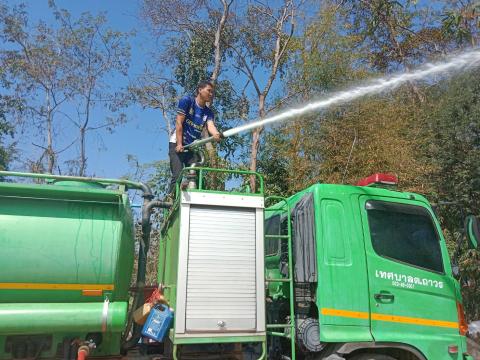 ออกระงับเหตุเหตุไฟไหม้บ่อขยะพื้นที่หมู่ที่ 8