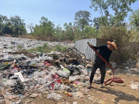 ออกระงับเหตุเหตุไฟไหม้บ่อขยะพื้นที่หมู่ที่ 8