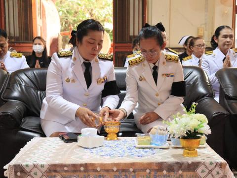 ร่วมพิธีบำเพ็ญกุศล สตมวาร 100 วัน