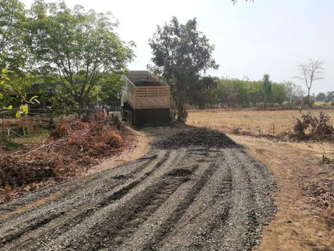 ลงพื้นที่ตรวจสอบการดำเนินการ ปรับปรุงซ่อมแซมถนนเส้นหนองสลักได