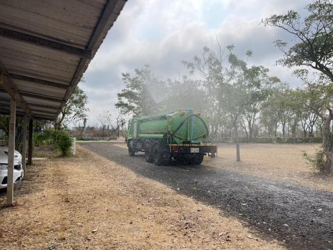 ดำเนินการฉีดพ่นละอองน้ำเพื่อลดค่าฝุ่นละอองขนาดเล็ก(Pm2.5)