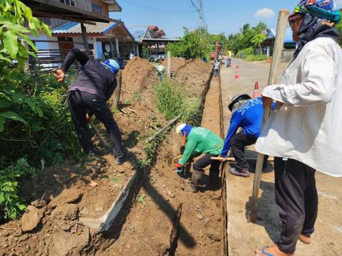 ซ่อมท่อประปาหมู่ที่ 2