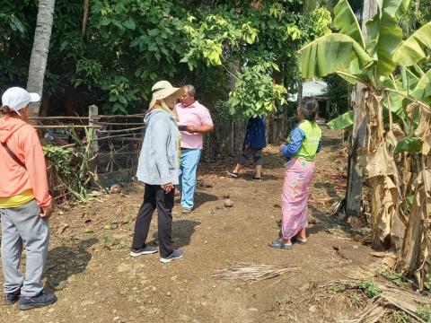 ลงพื้นที่ตรวจเยี่ยมและให้กำลังใจประชาชนผู้ได้รับผลกระทบจากเหตุวาตภัยในพื้นที่