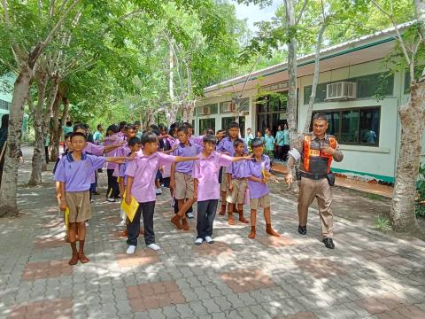 โครงการฝึกอบรมเยาวชน ขับขี่ปลอดภัยเสริมสร้างวินัยจราจร และการป้องกันอุบัติภัยในโรงเรียน ประจำปีงบประมาณ ๒๕๖๙