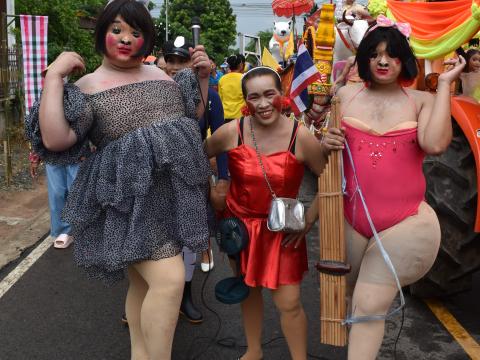 รวมสีสันการละเล่น #ประเพณีบุญบั้งไฟ ประจำปี 2568