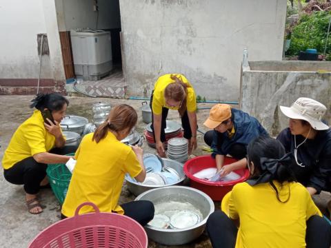 ศูนย์ช่วยเหลือผู้อพยพจากพื้นที่เสี่ยง