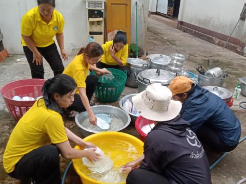 ศูนย์ช่วยเหลือผู้อพยพจากพื้นที่เสี่ยง